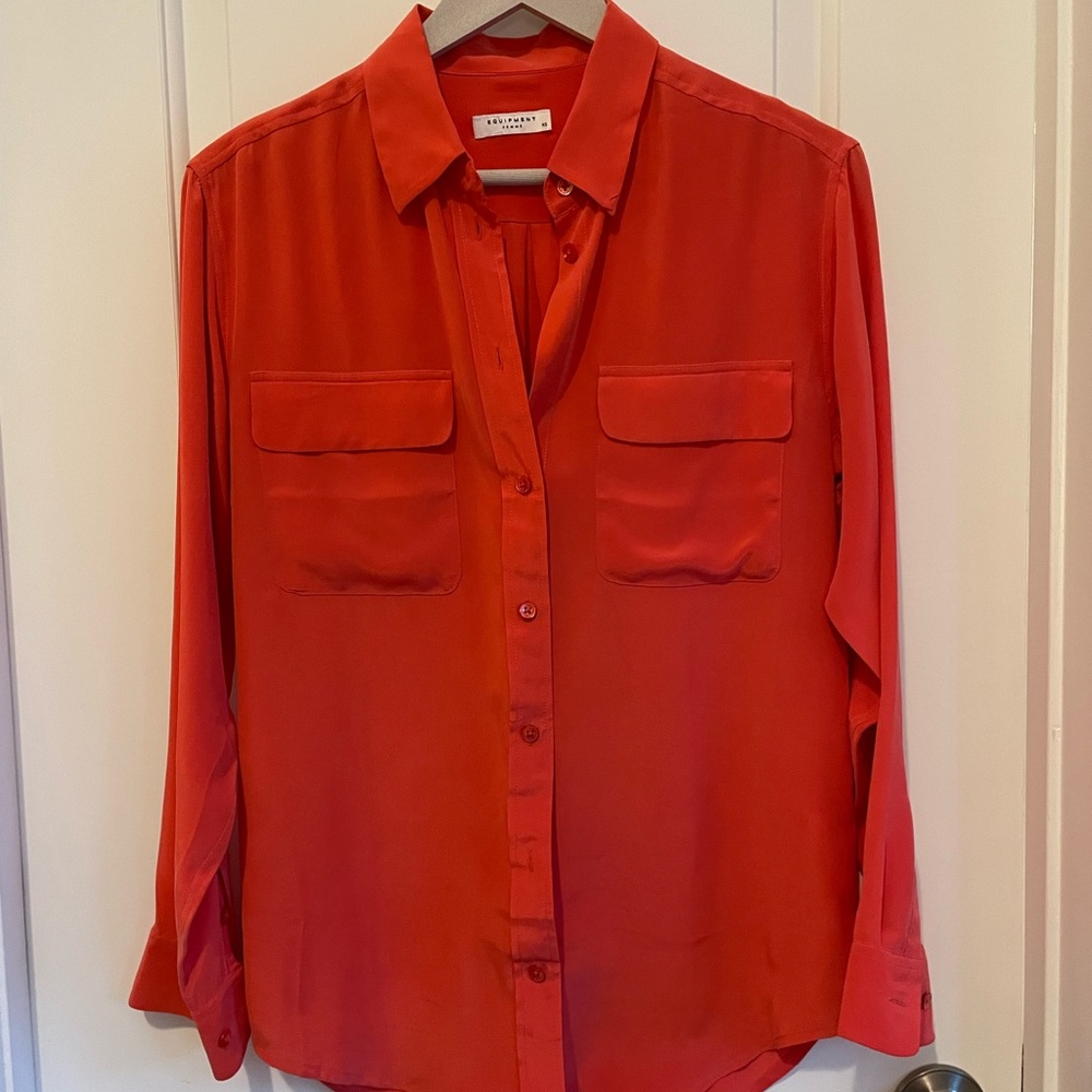 Equipment Signature long sleeve Silk Blouse in Red XS New